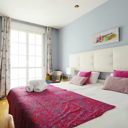 Cesar Augusto Apartment *